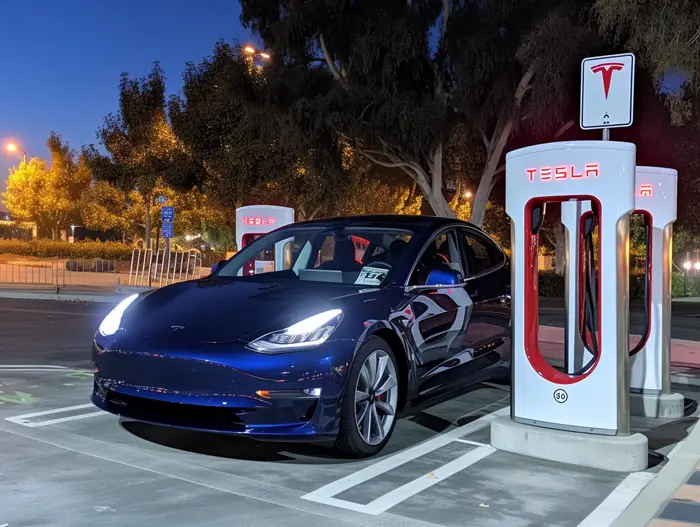 Smoke Vs Steam In Tesla Car While Charging