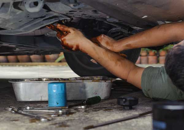 Car Bad oil pan gasket
