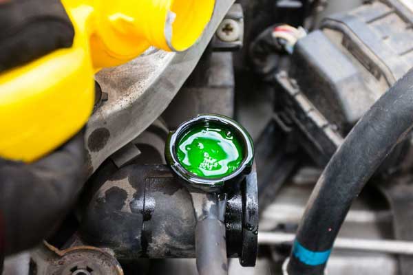 Best Steps To Fix Oil In The Coolant Reservoir Problems