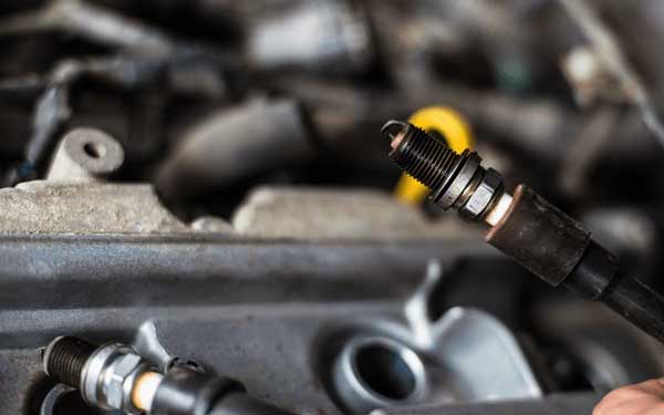 Loosed spark plugs