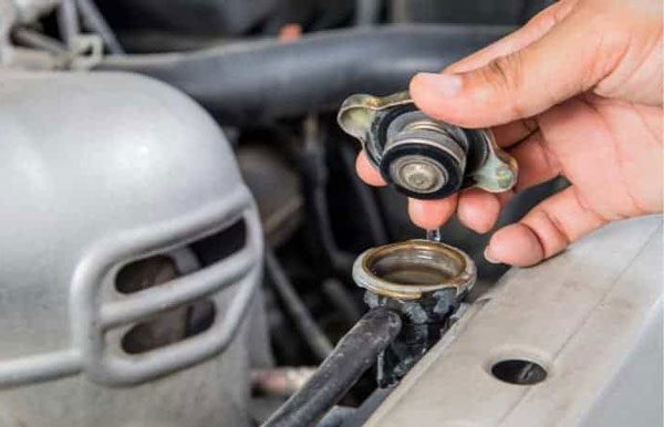 Worn-out radiator cap