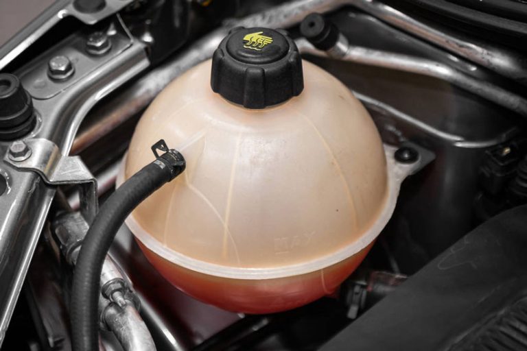 Why Is My Coolant Low But No Leaks? Causes and Solutions