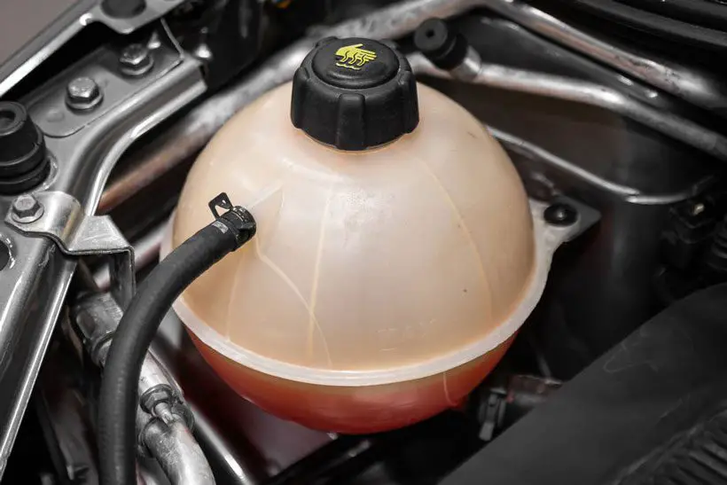 Importance of the Proper Coolant Level in Preventing Engine Overheating