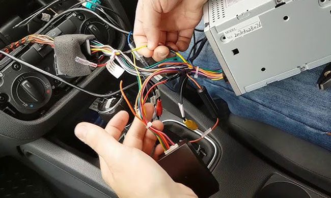 VW Touch Screen Electrical Wiring Issues