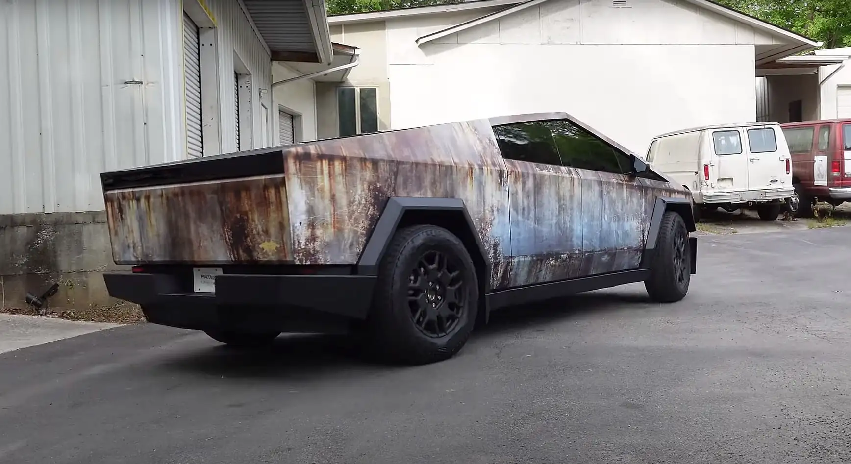 Real-Life Examples: Cybertrucks with Rust Wraps